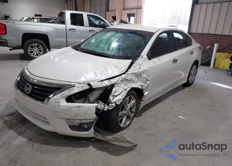 2015 Nissan Altima 2.5 Sv from USA, damaged, VIN 1N4AL3AP1FC292585